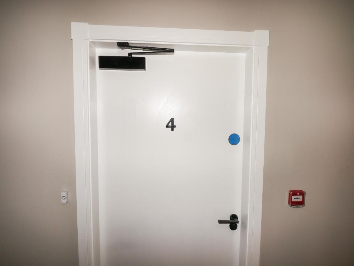 The Poppy Fields Abode Apartment Rhyl Exterior foto