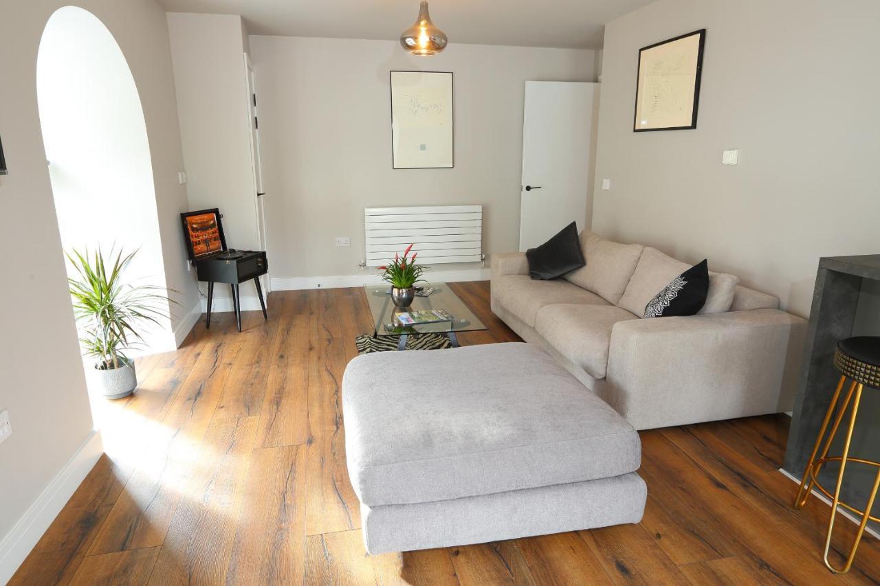 The Poppy Fields Abode Apartment Rhyl Exterior foto